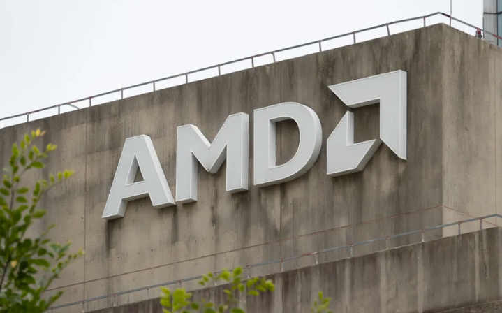 OpenAI ký thỏa thuận lớn với AMD