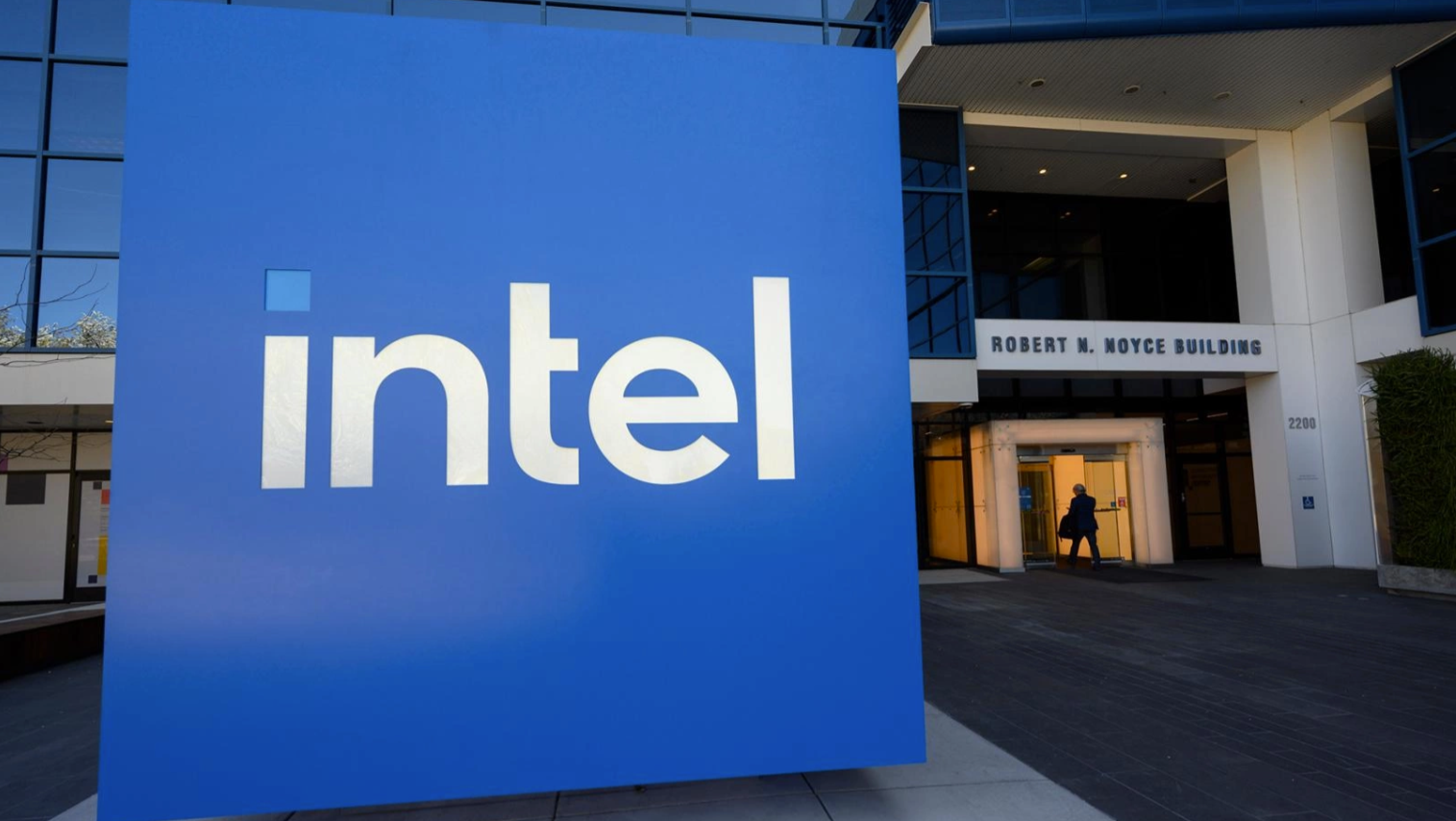 Intel cắt giảm hơn 35.000 nhân viên trong vòng hai năm